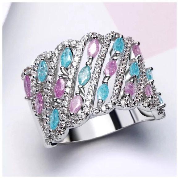 Swarovski Crystals The Maraja Pixie Band Ring - Picture 1 of 5